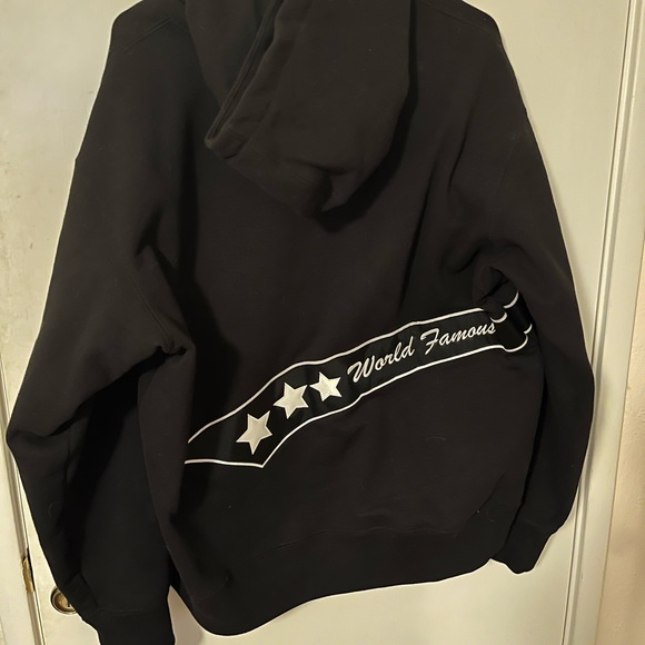 Supreme tail hoodie - Picture 2 of 2
